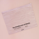 Sobre Pvc Paprika Detalles Dise&ntilde;o 26X23 Con Cierre Zip